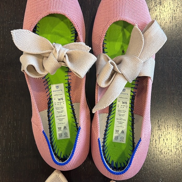 Rothy’s Mary Jane bow flats - Picture 3 of 6